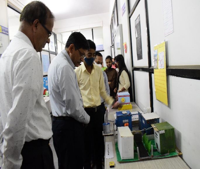 D:\Colleage photos\Math Day Pic\2022\DSC_0067.JPG